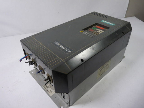 Siemens 6SE3121-1FG40 AC Drive MIDI Master 10HP 3ph 0-575V 11A 0-650Hz USED