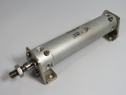 SMC CDG1BA32-100 Air Cylinder 32mm Bore 100mm Stroke COSMETIC DAMAGE USED
