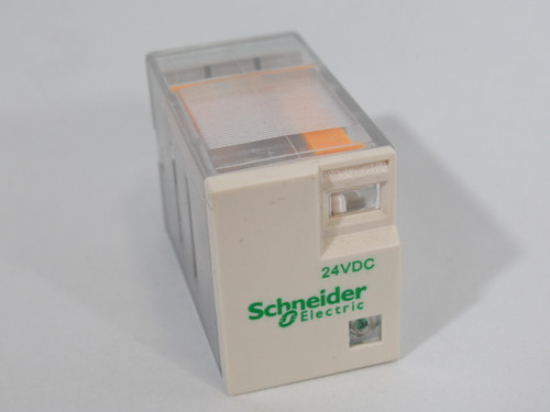 Schneider Electric RXM2LB2BD General Relay 5A@250VAC 24VDC 8-Blade USED