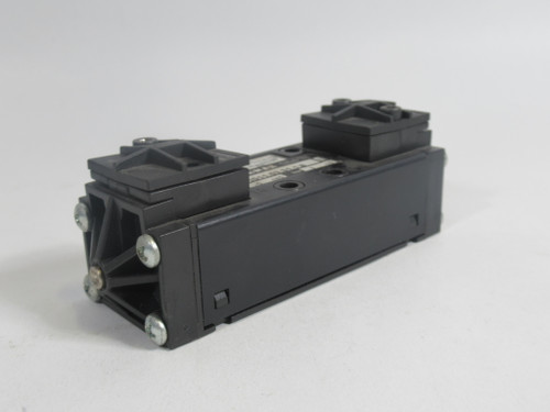 Pneumax 1011.53.31.1.8 Pneumatic Control Valve 3-10bar MISSING SCREW ! NOP !