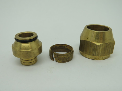 Generic Adapter Push-In/Female Thread 5/8" B137.5 PWF877 ! NOP !