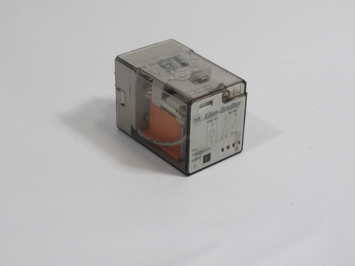 Allen-Bradley 700-HA32A1 Tube Base Relay Ser D 120VAC 50/60HZ 10A 250V USED