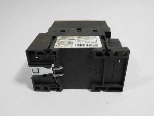 Siemens 3RT1035-1AP60 Contactor 220V@50Hz 240V@60Hz *Cosmetic Damage* USED