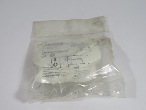 Siemens 3RG4614-3AN01 Proximity Switch 10-30VDC 0.2A 10mm Distance PNP NO NWB