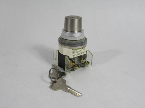 Allen-Bradley 800T-J44KC1B Keyed Selector Switch Ser. T 3-Pos 2NC 2NO NEW