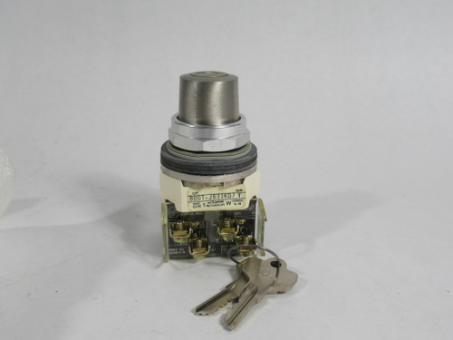 Allen-Bradley 800T-J631KD7B Keyed Selector Switch Ser. T 3-Pos 2NC 2NO NEW