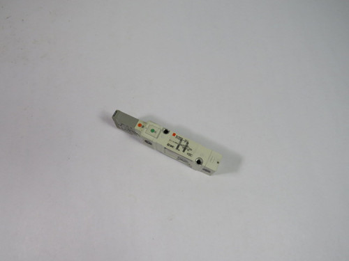 SMC SV3200-5FU 2 Position Double Solenoid USED