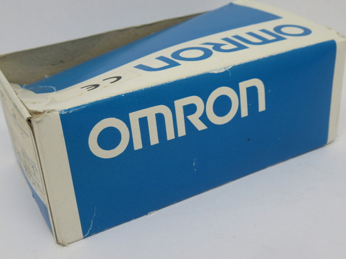 Omron E3X-NM11 4 Channel Sensor Amplifier 12-24VDC 150mA 2m *Damaged Box* NEW