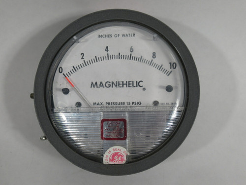 Dwyer 2010C Magnehelic Differential Pressure Gauge 0-10" Water USED
