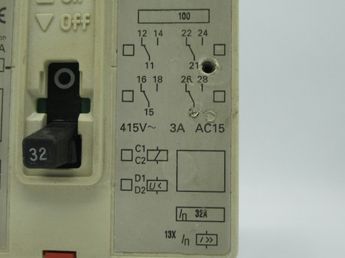 Siemens 3VF3113-0FG41-0AA0 Circuit Breaker 32A 415V 3-Pole 50/60Hz COS DMG USED