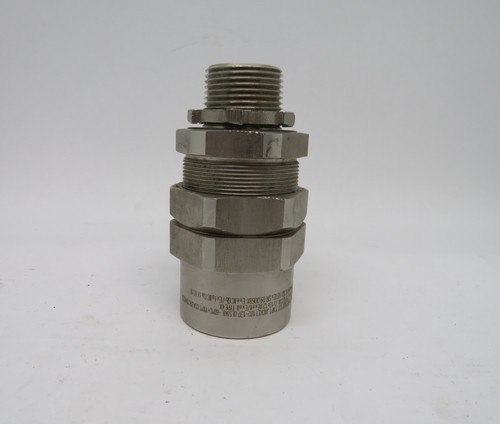 Appleton TMC2-100137NB Nickel-Plated Brass Connector 1"NPT USED