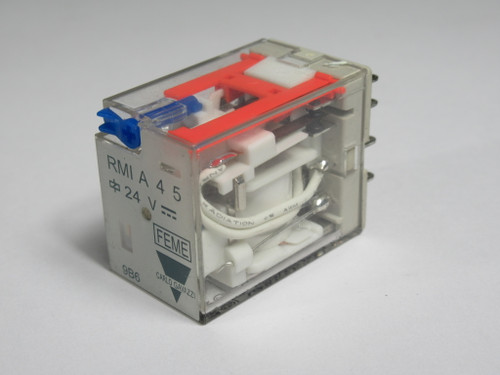 Carlo Gavazzi RMIA-4-5-24DC Feme Relay 24VDC 5A 250VAC 14-Blade 1/6HP USED