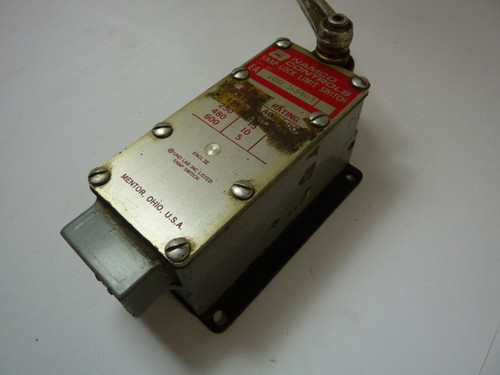 Namco 700-53404 Snap Lock Limit Switch 600VAC USED
