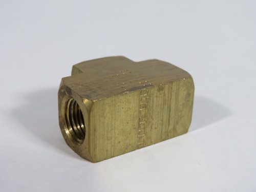 Parker 2203P-2 Brass Union Tee Fitting 1/8" Female NPT Lot of 4 USED