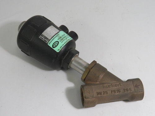 Burkert 2000-A-2-1 Pneumatically Operated 2/2 Way Angle Seat Valve 140Psi USED