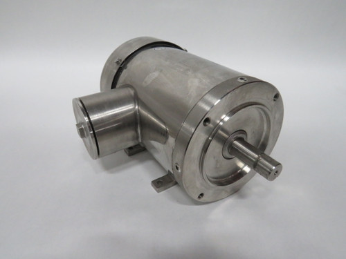 MaxMotion 1HP 575V 1740RPM 143TC TEFC 3Ph 1.35FLA 60Hz COSMETIC DMG NOP