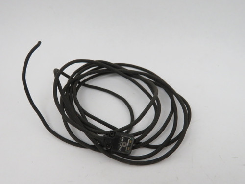 Omron E3T-FT12-2M Photoelectric Sensor 26.4VDC 500mm Range 1.93m *Cut End* USED