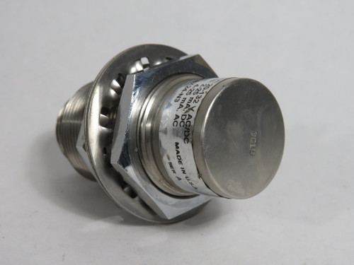 Allen-Bradley 871TM-BX24-N3 Proximity Switch 20-132VAC/DC 2-25mA DC USED