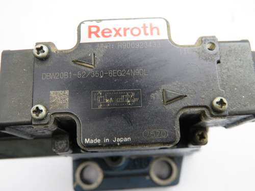 Rexroth R900923433 Pressure Relief Valve Missing Screws 24VDC 1.25A USED