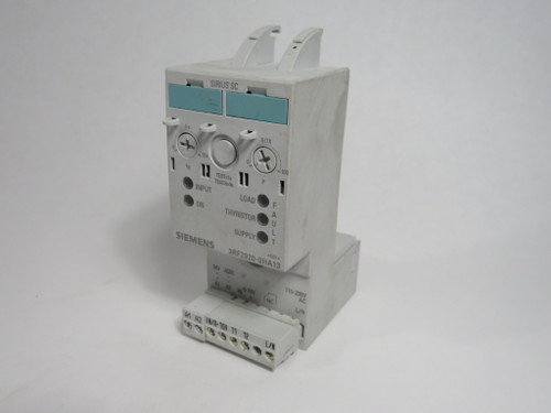Siemens 3RF2920-0HA13 Power Regulator 20A 24VAC/DC 110-230VAC USED