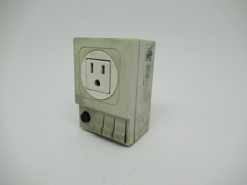 Stego SD-035 DIN Rail Mounted Receptacle 120VAC 6.3A 03504.0-00 USED