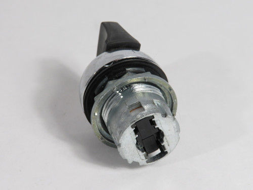 Allen-Bradley 800FM-SM32 Metal Selector Switch Operator 3-Position USED