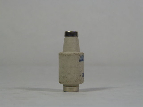 Fusetek D2GT20 Ceramic Fuse 20A 500V USED