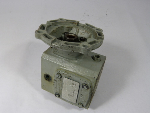 Boston Gear F710-10-B4-G Gear Reducer 10:1 Ratio 123lb-in 0.37HP USED