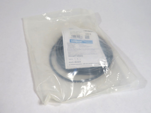 Omron E2E-X2D1-N Proximity Sensor 12-24VDC 2mm Distance 5mm Cable NWB