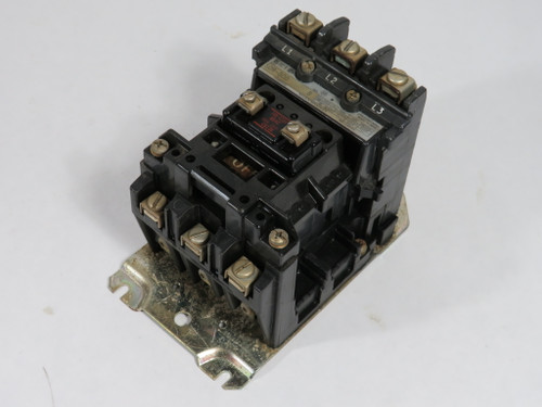 Allen-Bradley 500F-BOD93-X4 Contactor 115-120V@60Hz 110V@50Hz RUST USED