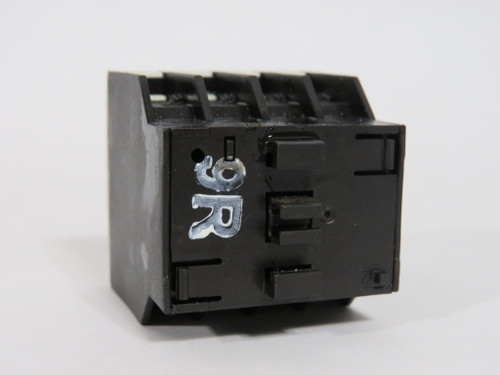 Eaton DILA-XHI22 XTCEXFAC22 Moeller Series Auxiliary Contact Block 2NO 2NC USED