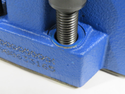 Rexroth R900500923 Pressure Reducing Valve 315bar DR10-4-52/315YM SHELF WEAR NOP