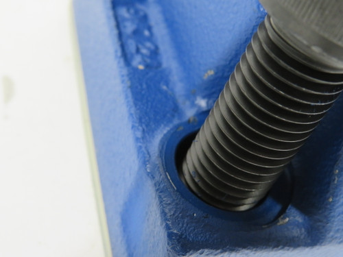 Rexroth R900923433 Pressure Relief Valve 24VDC SHELF WEAR NOP