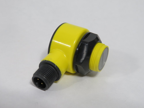 Banner T18-2VNFF100-Q8 Right Angle Photoelectric Sensor 10-30VDC 25mA USED