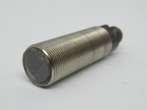 Baumer FPAM-18P3151/S14 Retro-Reflective Sensor 4m Range PNP *NO WASHER* USED