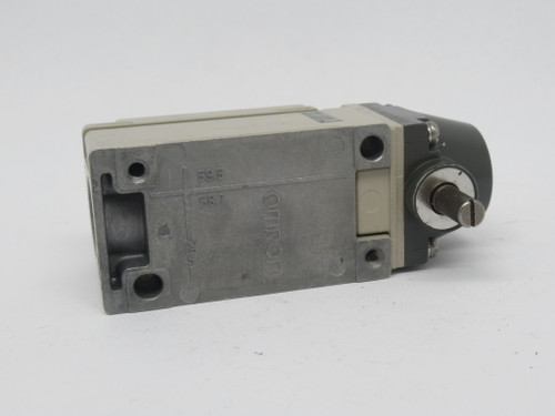 Omron D4A-1105N General Purpose Limit Switch 1/2-14NPT SPDT 10A USED