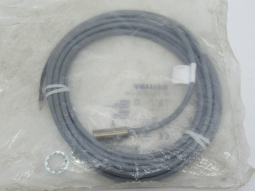Balluff BES516-329-E4-C-05 Inductive Proximity Sensor 2mm Range 5m Length NWB