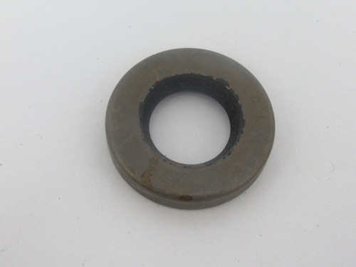 Chicago Rawhide 7512 Oil Seal 0.75" ID 1.375" OD 0.25" W NOP