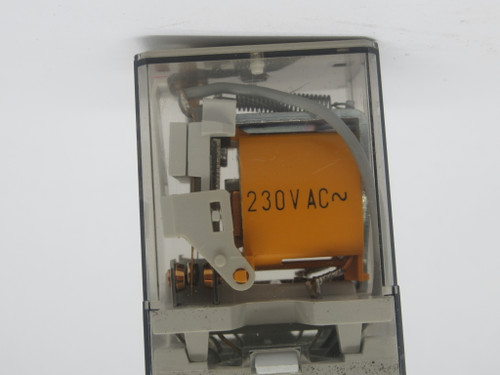 Finder 60.12.8.230.0040 Plug In Relay 230V 10A 8-Pin USED