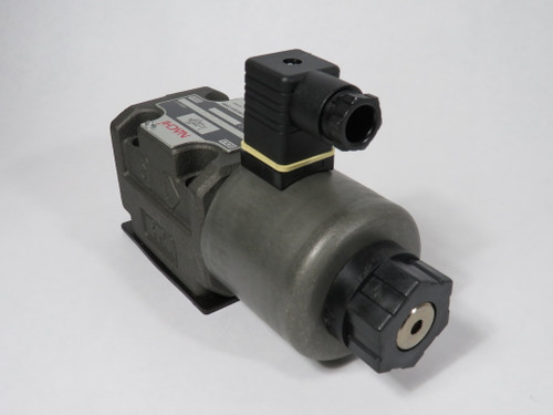 Nachi SA-G03-A3X-D2-E21 4/3-Way Directional Control Valve 24VDC NOP