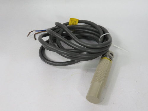 Omron E2K-X8MY1-2M Capacitive Proximity Switch 100-240VAC 8mm *No Washers* USED