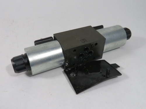 Parker D1VW001CNJW4 3-Pos Directional Control Valve 24VDC 1.39A 4000/1500psi NOP