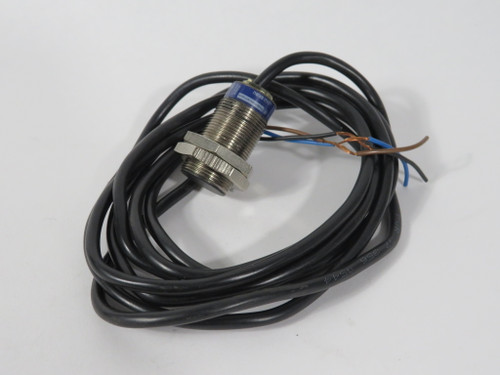 Telemecanique XS1N18PA340 Proximity Sensor 12-24VDC 200mA 8mm SHELF WEAR NOP