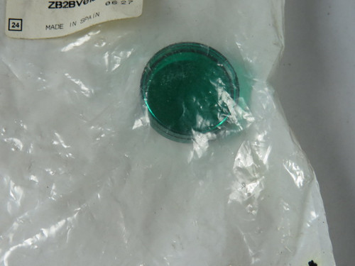 Telemecanique ZB2-BV0131 Green Plastic Lens For Indicating Pilot Light ! NWB !