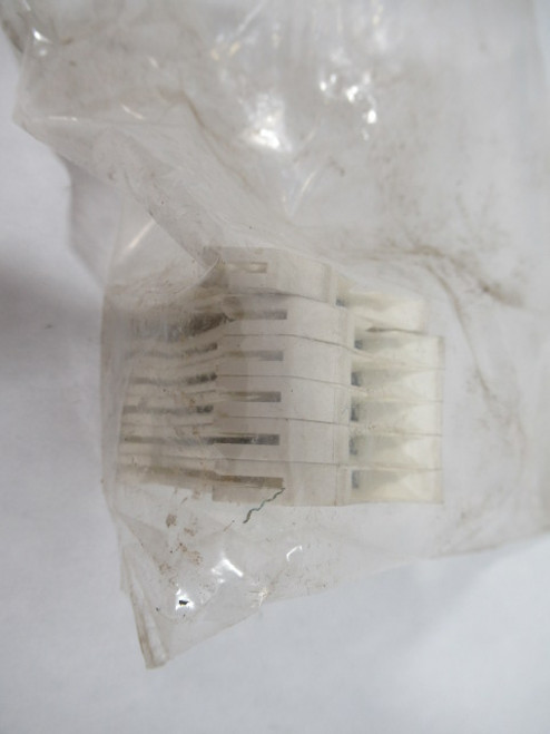 Phoenix Contact UT-2.5 Terminal Block Lot of 6 WHITE USED