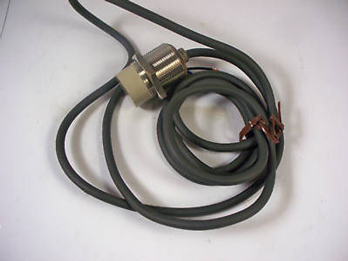 Omron TL-X18MC1-GE  Proximity Switch USED