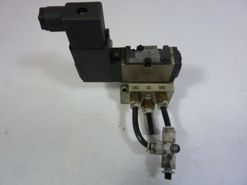 SMC NVFS2110-3DZ Solenoid Valve 2-Pos SNG 120VAC 50/60HZ w/ Surg USED