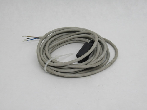 SMC D-G5PL Auto Switch 4.5-28VDC 10mA 3-Wire PNP 3m L USED
