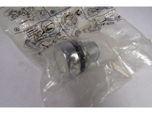 Allen-Bradley 800FM-LF7 Illuminated Momentary Pushbutton ! NWB !