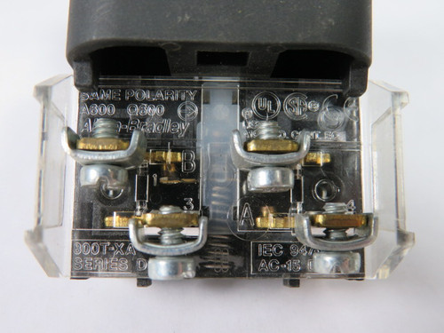 Allen-Bradley 800H-DRXA Push Button 1NO 1NC No Cap USED